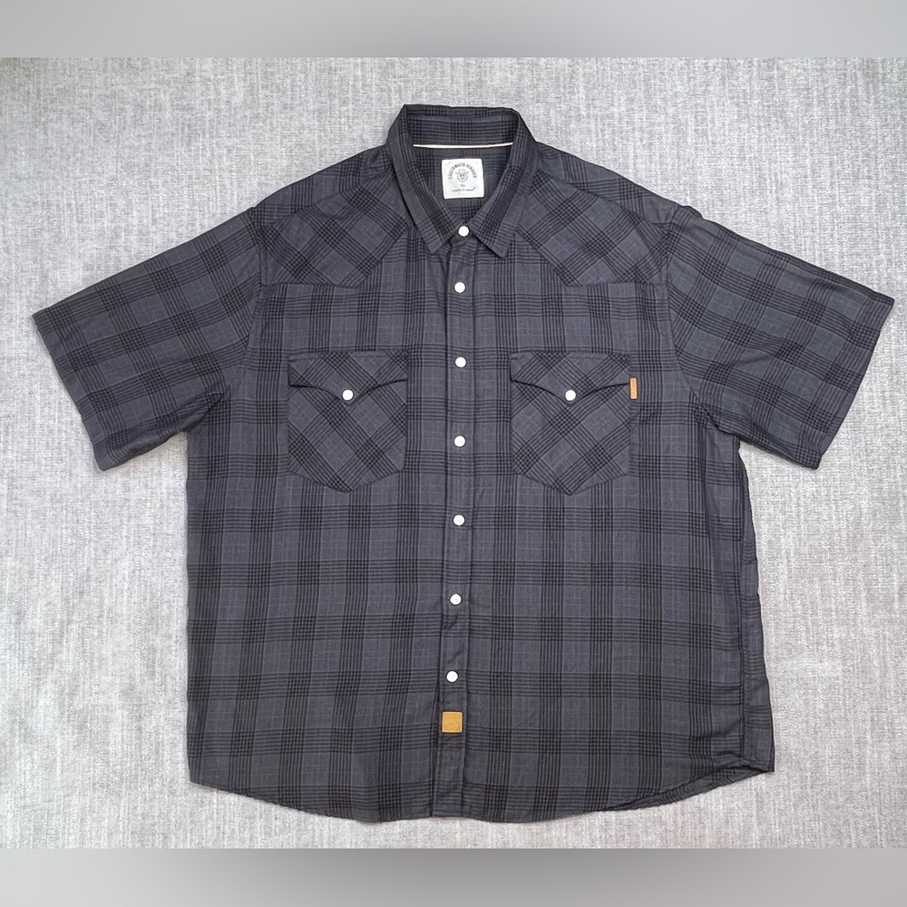 Dubinik Customized Version men’s XXL black plaid short sleeve button up shirt